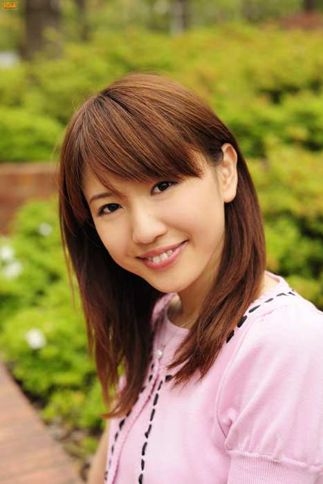 Bomb.TV写真ID0209 2008.06 Chiaki Iwasaki 岩崎千明「ぜったい☆才色主義」