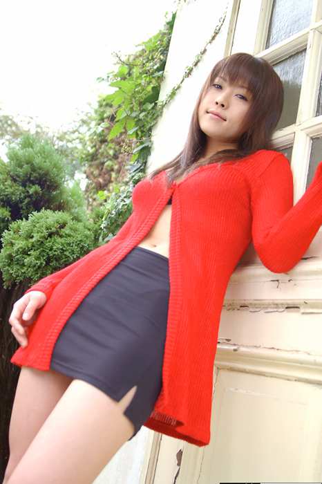 Graphis套图ID0187 2004-11-09 [Graphis Gals] [Nude Photo Gallery] Runa Kozuki - [Scat 