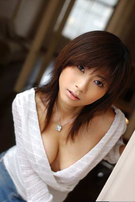 Graphis套图ID0268 2005-09-16 [Graphis Gals][Nude Photo Gallery] Rin Suzuka - [Things 