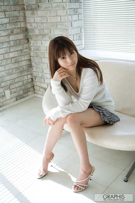 Graphis套图ID0588 2008-12-19 [Graphis Gals][Nude Photo Gallery] Kanade Otoha - [soulo