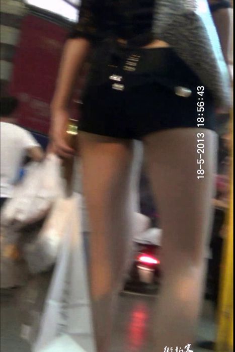 [街拍客视频]jx0159 超短热裤大长腿美女,一路上心跳加快啊