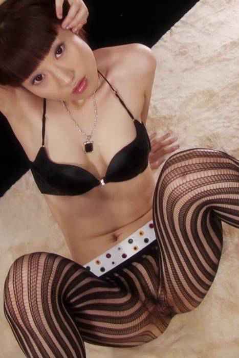 网袜也敢无底穿的超性感少妇视频[legsjapan视频太诱人了]ID0040 Mizuki
