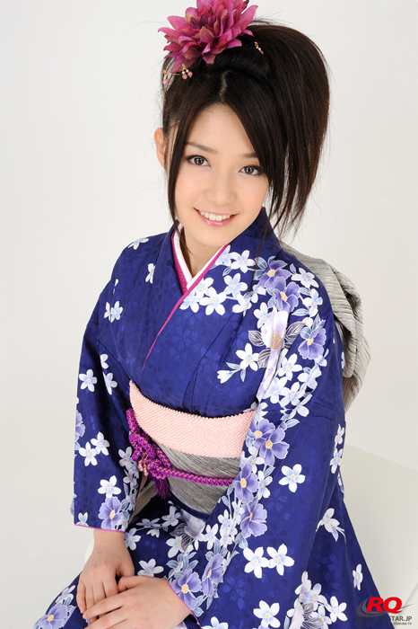 RQ-STAR写真NO.0068 Hitomi Furusaki 古崎瞳 謹賀新年 Kimono – Happy New Year和服